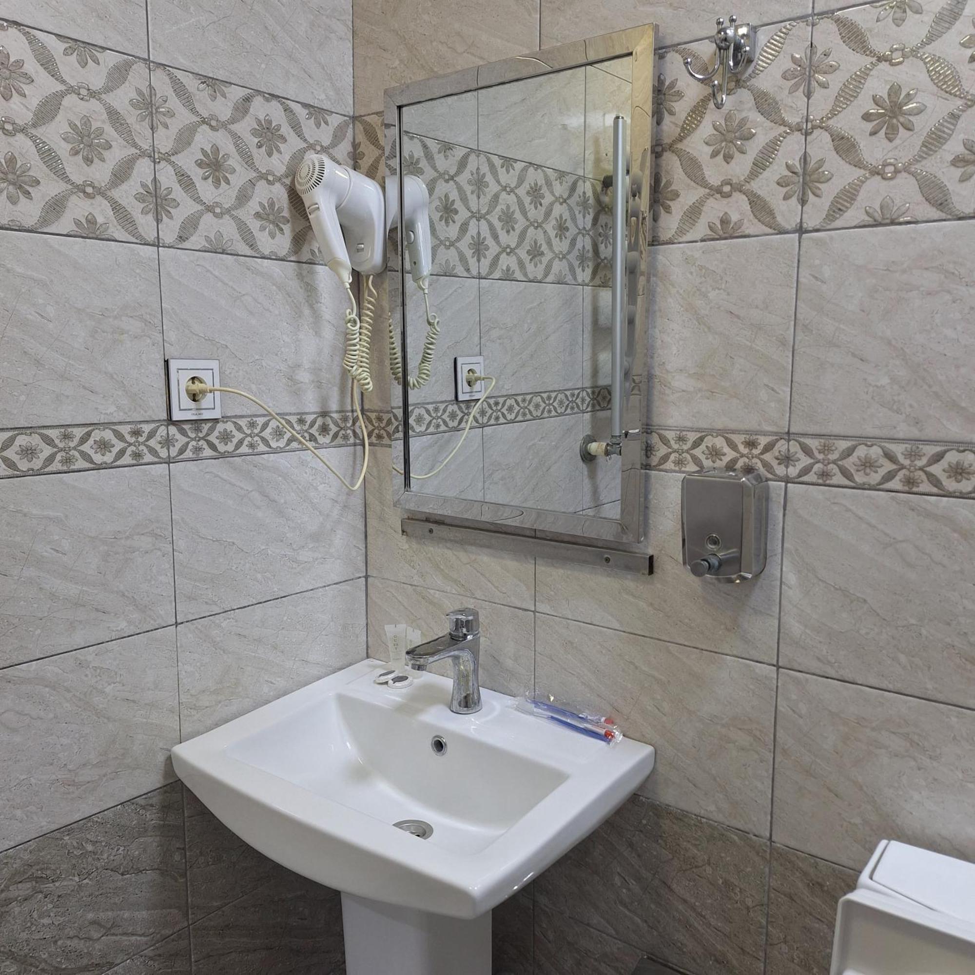 Nord West Hotel Baku Eksteriør billede